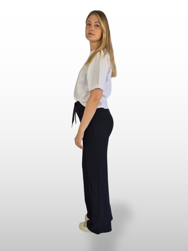 BOGILVY STELLA Straight Fit Sweatpants schwarz seite