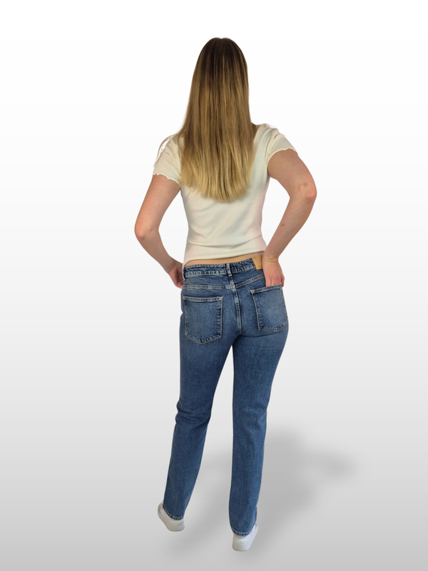 LTB_Fallon300-MiyanaWash_StaightFit_MidWaist_Ganzkoerper_hinten