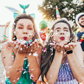 Kölle Aalaf: Kleider machen große Leute!