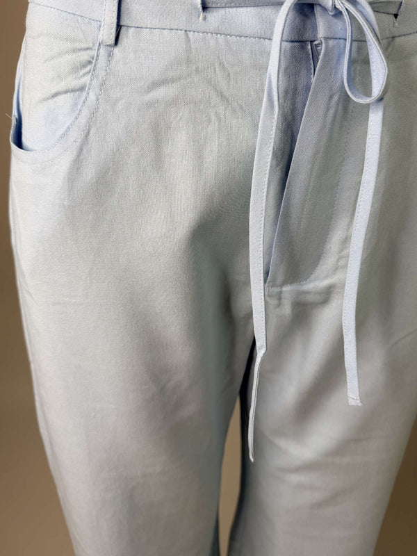 Bogilvy-Damenleinenhose-sommerhose-mit-bindegürtel-hellblau