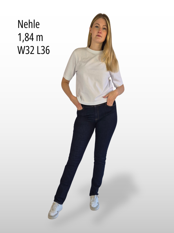 CROSS JEANS - ANYA Jeans, Slim Fit, Mid-Waist, Dark Blue Rinsed vorne