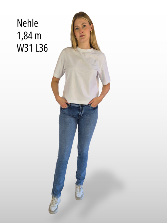 CROSS JEANS - ANYA Jeans, Slim Fit, Mid-Waist, Mid Blue vorne