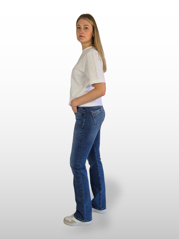 CROSS JEANS - LAUREN, Bootcut, Mid Waist, Mid Blue Used seite