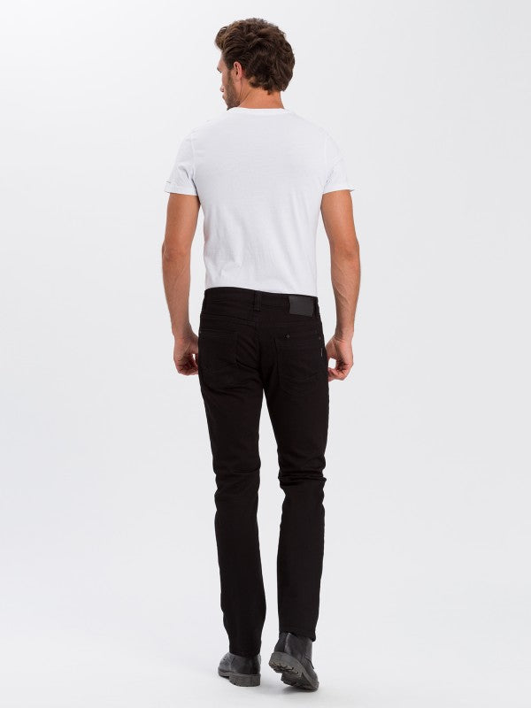 CROSS JEANS - DYLAN,Slim Fit, Black, Hinten, Ganzkörper