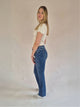 LTB-JULIANA Somara_Bootcut_LowWaist_Ganzkörper seitlich