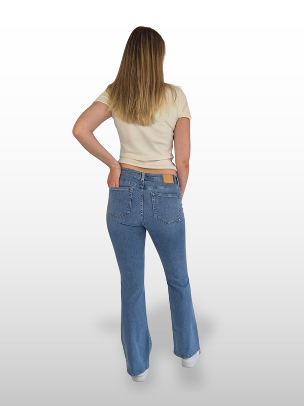 LTB - JULIANA Bootcut, Low-Waist, Nesa R Wash hinten