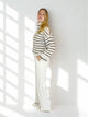 MAC Chiara Smart, Straight Fit, High-Waist, Vintage White_Ganzkörperild_seitlich
