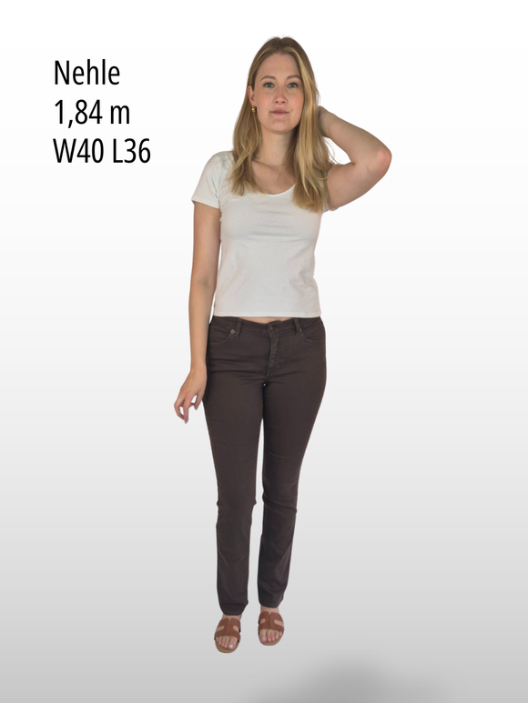 MAC MELANIE Straight Fit High Waist Deep Brown vorne