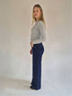MAVI_Siena_Button Up Rinse denim_Ganzkörperbild_seitlich