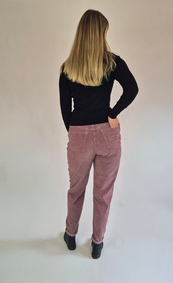 Mavi_Laura Cord_Baggy_Twighlight Mauve_Ganzkörper Hinten