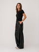 ONLYM-Palazzo-Lederimitat-Hose-black-seitlich